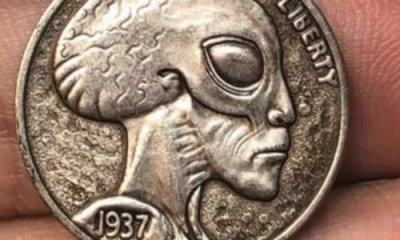 Man Finds Alien Coin In Roll of Quarters